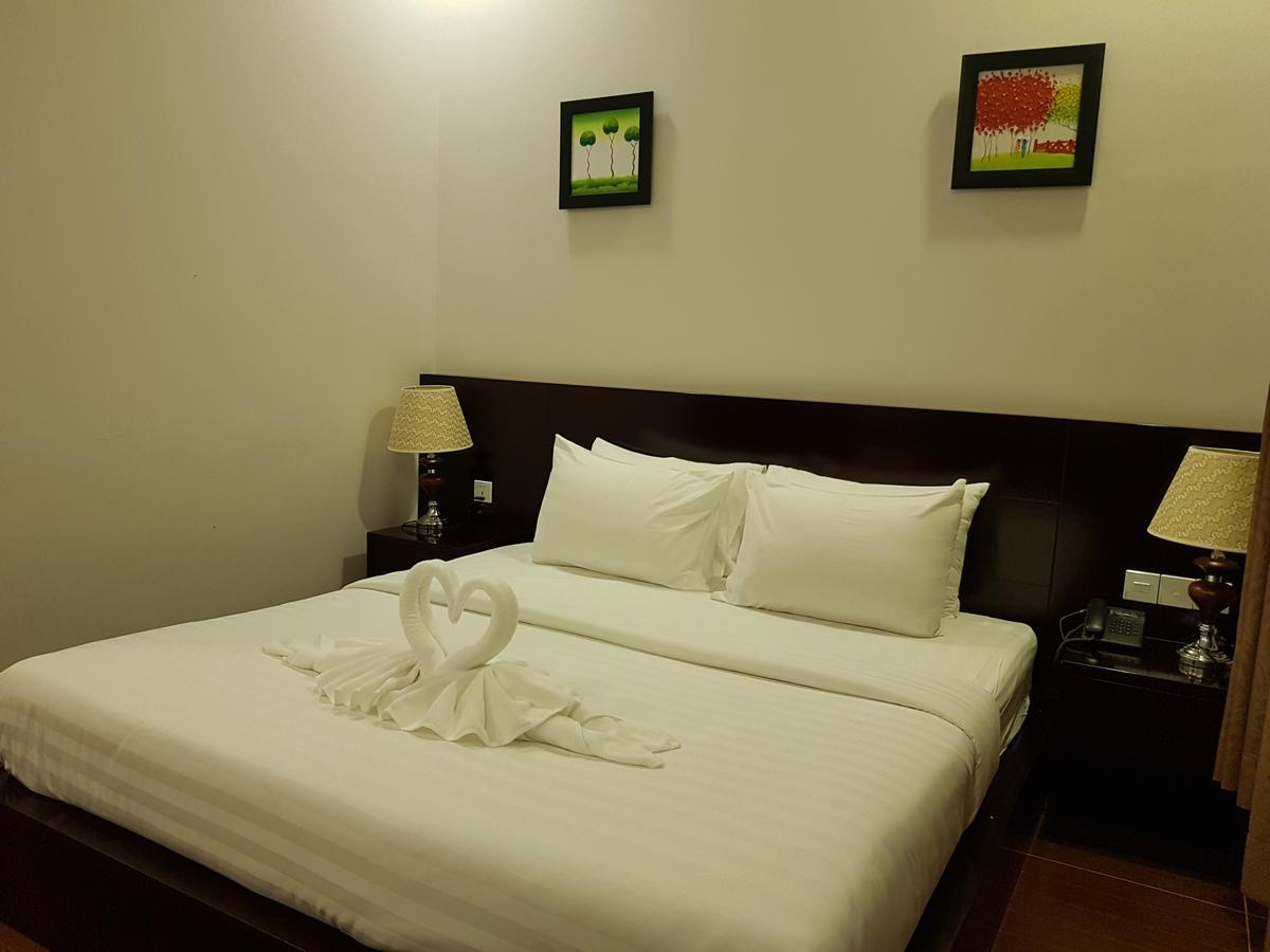 Golden Apple Hotel - Airport Phnom Penh Zewnętrze zdjęcie