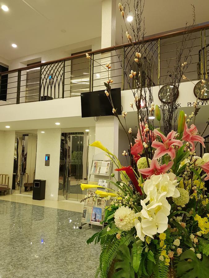 Golden Apple Hotel - Airport Phnom Penh Zewnętrze zdjęcie
